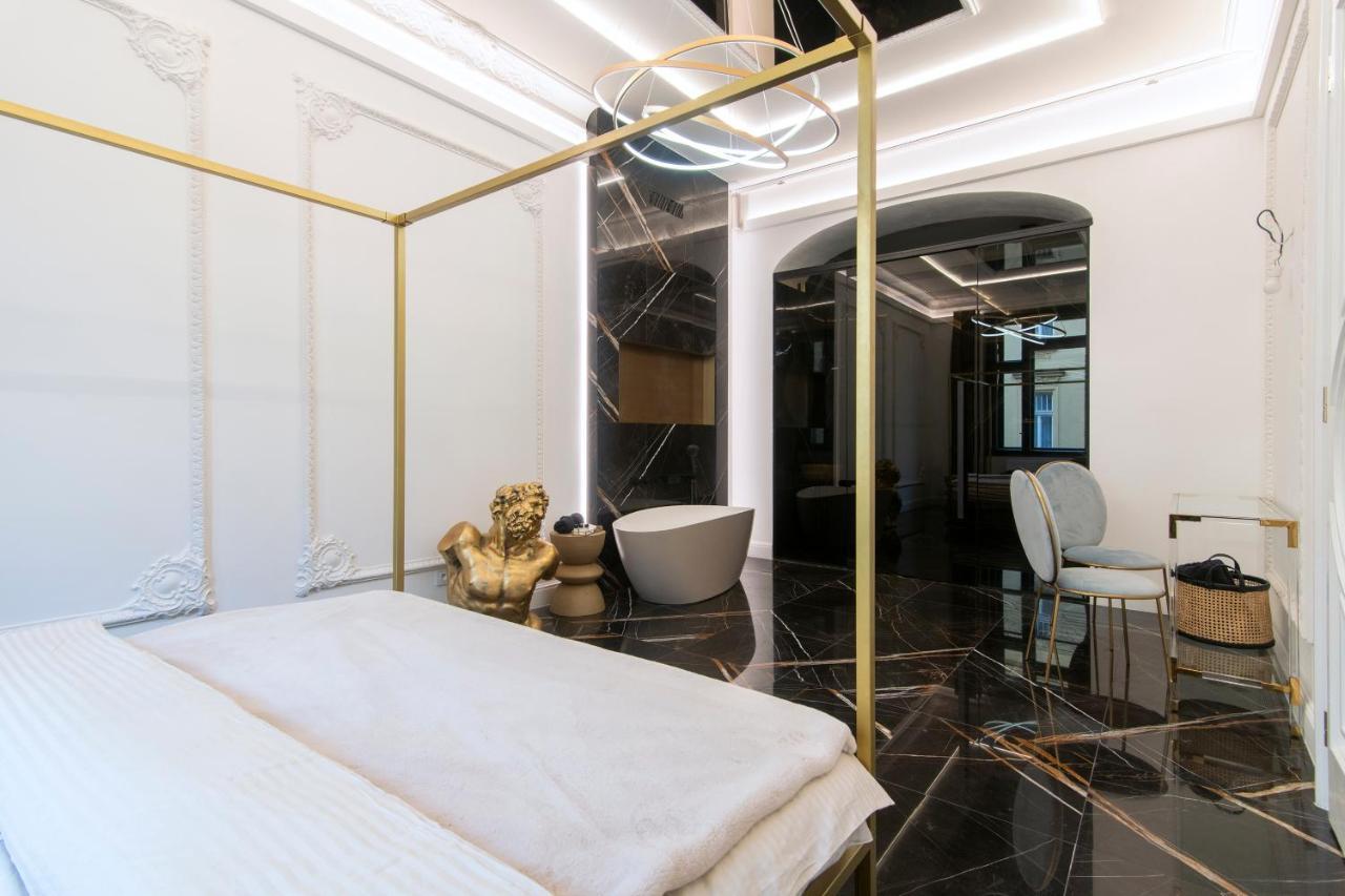 Apartament Antique Glam In Old Town
